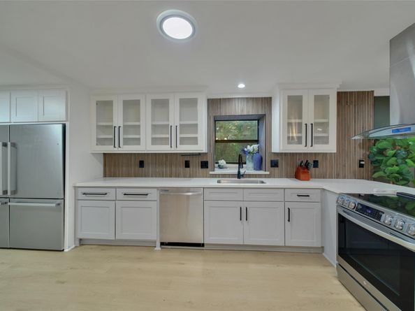 140 S Timber Top Drive, Spring TX 77380