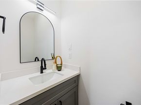 3504 Caplin Street C, Houston TX 77026