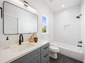 3504 Caplin Street C, Houston TX 77026