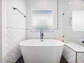 3504 Caplin Street C, Houston TX 77026