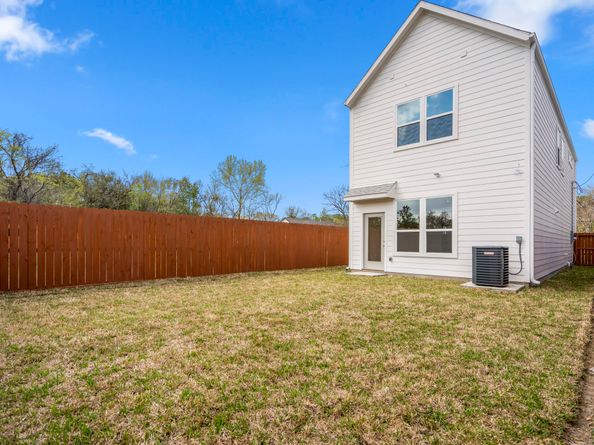 8210 Venus Street, Houston TX 77088