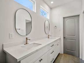 8210 Venus Street, Houston TX 77088