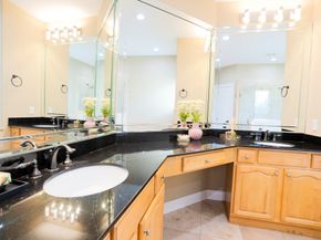 4115 Barnes Street, Houston TX 77007