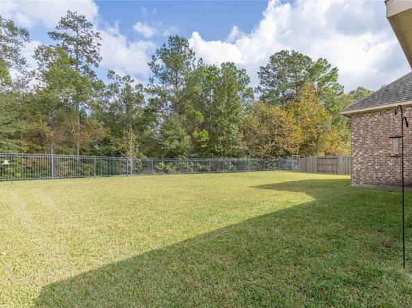 23439 Elmwood Bend Lane, New Caney TX 77357