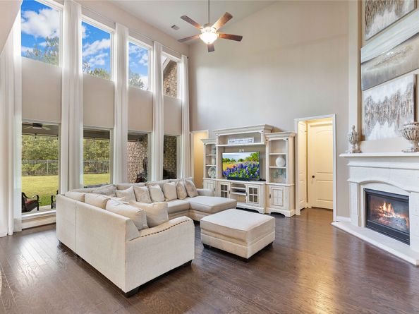 23439 Elmwood Bend Lane, New Caney TX 77357