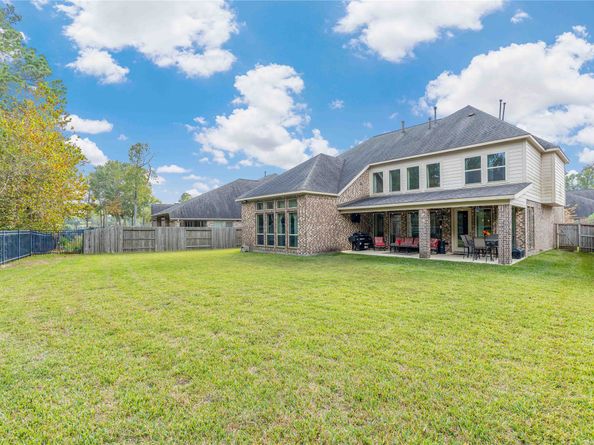 23439 Elmwood Bend Lane, New Caney TX 77357