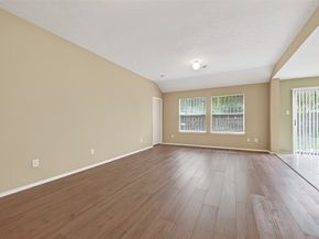 13715 Naomi Hollow Lane, Houston TX 77082