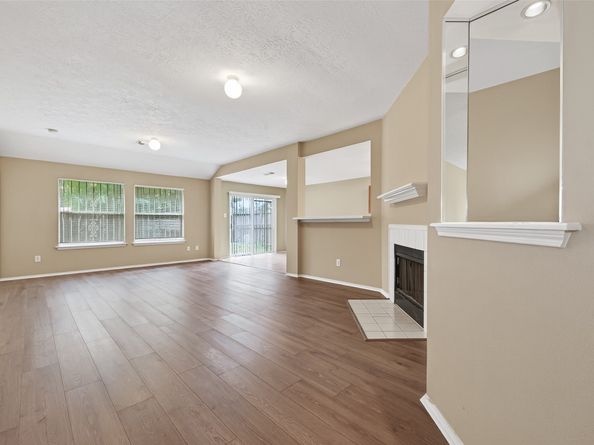 13715 Naomi Hollow Lane, Houston TX 77082