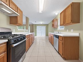 13715 Naomi Hollow Lane, Houston TX 77082