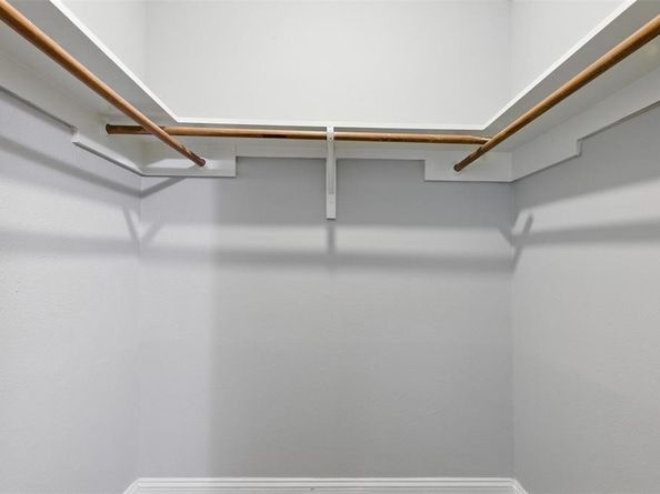 6335 Danshire Court, Houston TX 77049