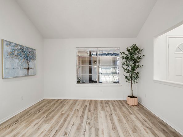 2531 Colonial Ridge Drive, Friendswood TX 77546