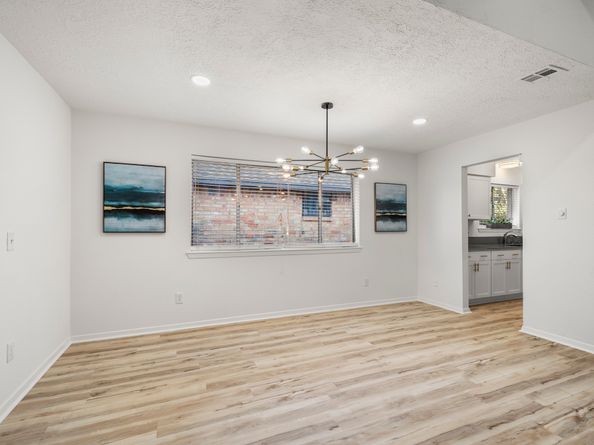 2531 Colonial Ridge Drive, Friendswood TX 77546