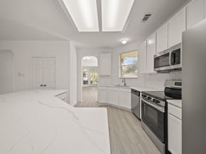 1114 Foxland Chase Street, Sugar Land TX 77479