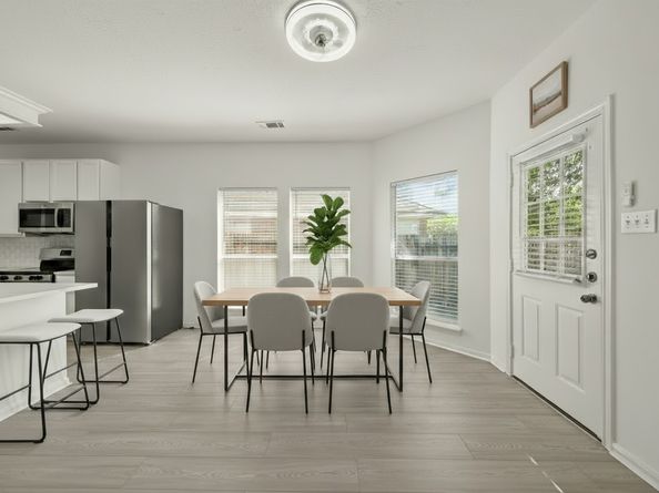 1114 Foxland Chase Street, Sugar Land TX 77479