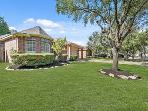 1114 Foxland Chase Street, Sugar Land TX 77479