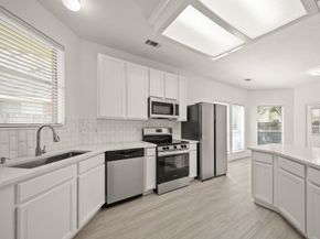 1114 Foxland Chase Street, Sugar Land TX 77479