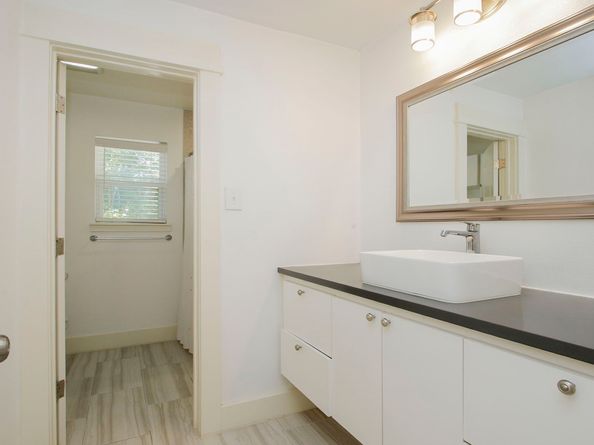 10611 Deerwood Road, Houston TX 77042