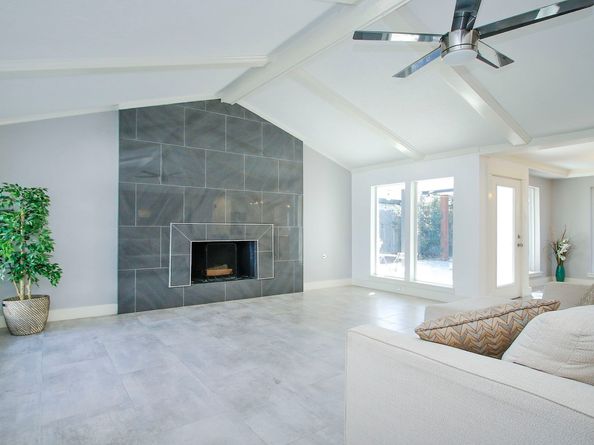 10611 Deerwood Road, Houston TX 77042