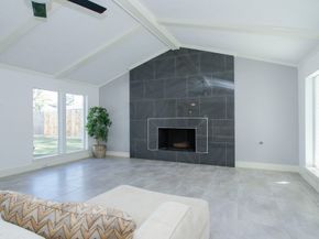 10611 Deerwood Road, Houston TX 77042