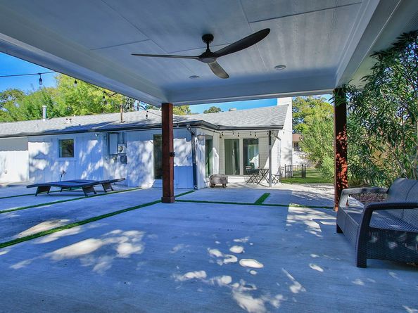 10611 Deerwood Road, Houston TX 77042