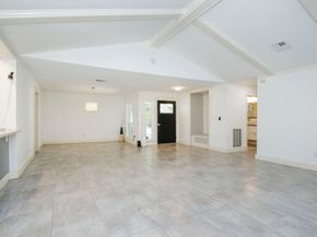 10611 Deerwood Road, Houston TX 77042