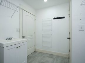 10611 Deerwood Road, Houston TX 77042