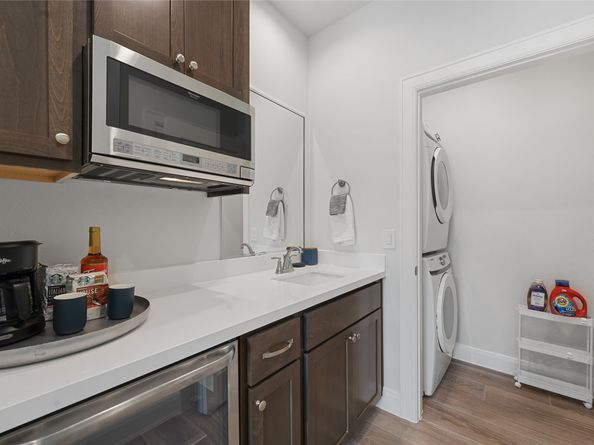 2708 Grand Fountains Drive D, Houston TX 77054