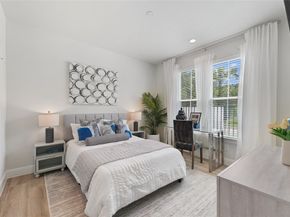 2708 Grand Fountains Drive D, Houston TX 77054