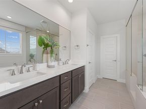 2708 Grand Fountains Drive D, Houston TX 77054