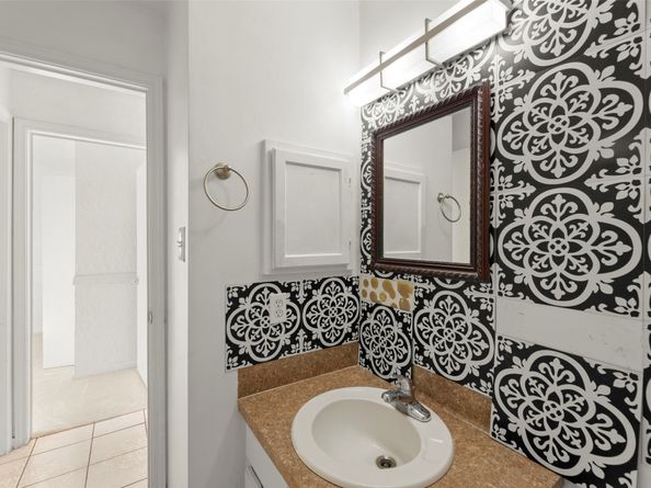 16026 Mission Village Drive, Houston TX 77083