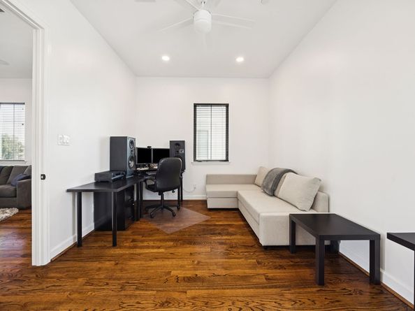 2514 Morgan Street, Houston TX 77006