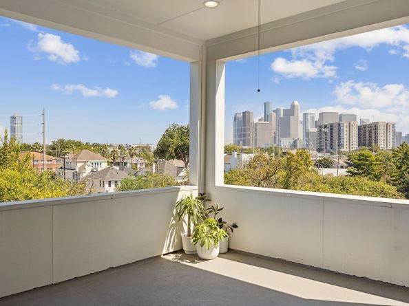 2514 Morgan Street, Houston TX 77006