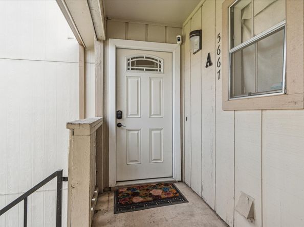 5667 Birchmont Drive A, Houston TX 77091