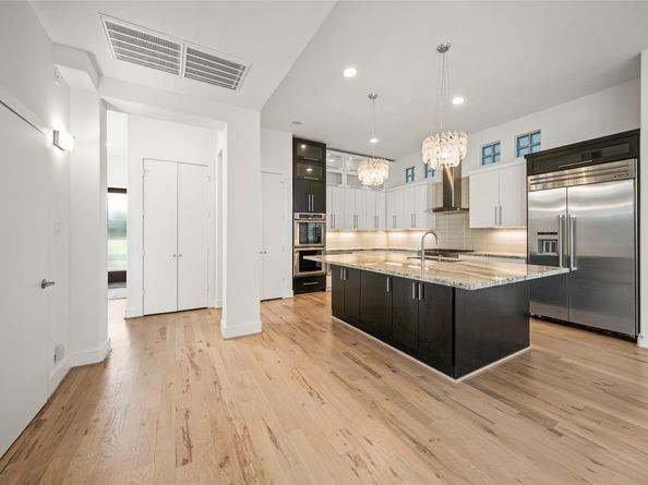 5506 Bosque Street, Houston TX 77056