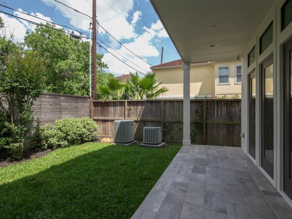 5506 Bosque Street, Houston TX 77056