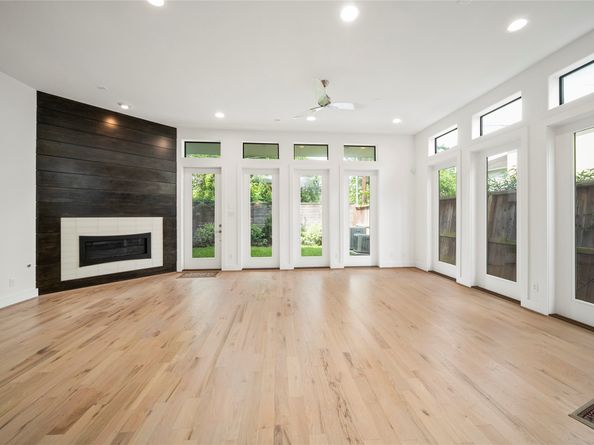 5506 Bosque Street, Houston TX 77056