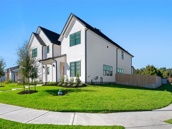 7902 Hopewell, Houston TX 77071