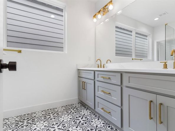 4606 Crown Grove Lane, Houston TX 77018