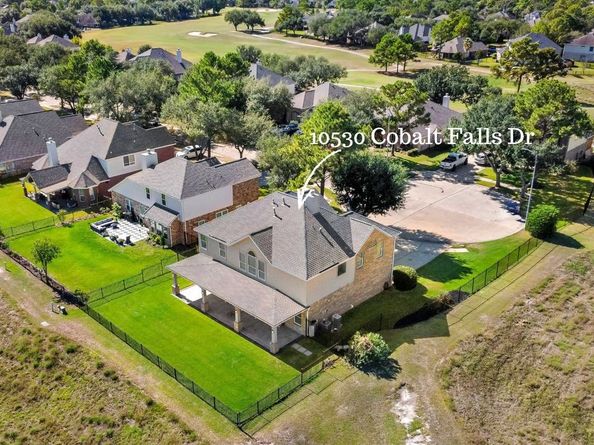 10530 Cobalt Falls Drive, Houston TX 77095