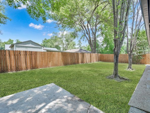 5015 Monteith Drive, Spring TX 77373