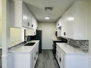12123 Plumpoint Drive, Houston TX 77099