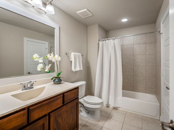 16719 Highland Country Drive, Cypress TX 77433