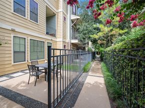 1114 W 25th Street, Houston TX 77008