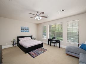 1114 W 25th Street, Houston TX 77008