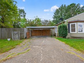 1020 Houston Street, Conroe TX 77301