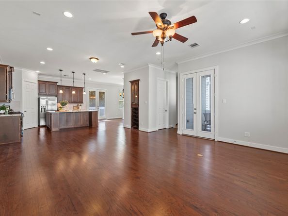 1141 Beasley Hills Ln, Houston TX 77008