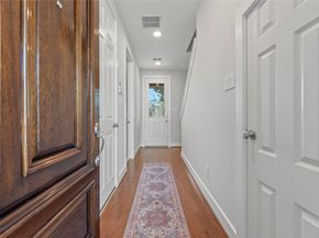 1141 Beasley Hills Ln, Houston TX 77008