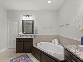 1141 Beasley Hills Ln, Houston TX 77008