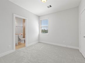 1141 Beasley Hills Ln, Houston TX 77008