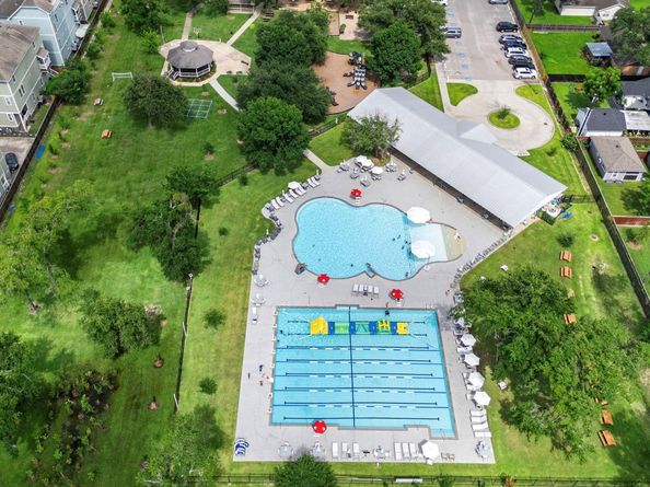 1141 Beasley Hills Ln, Houston TX 77008